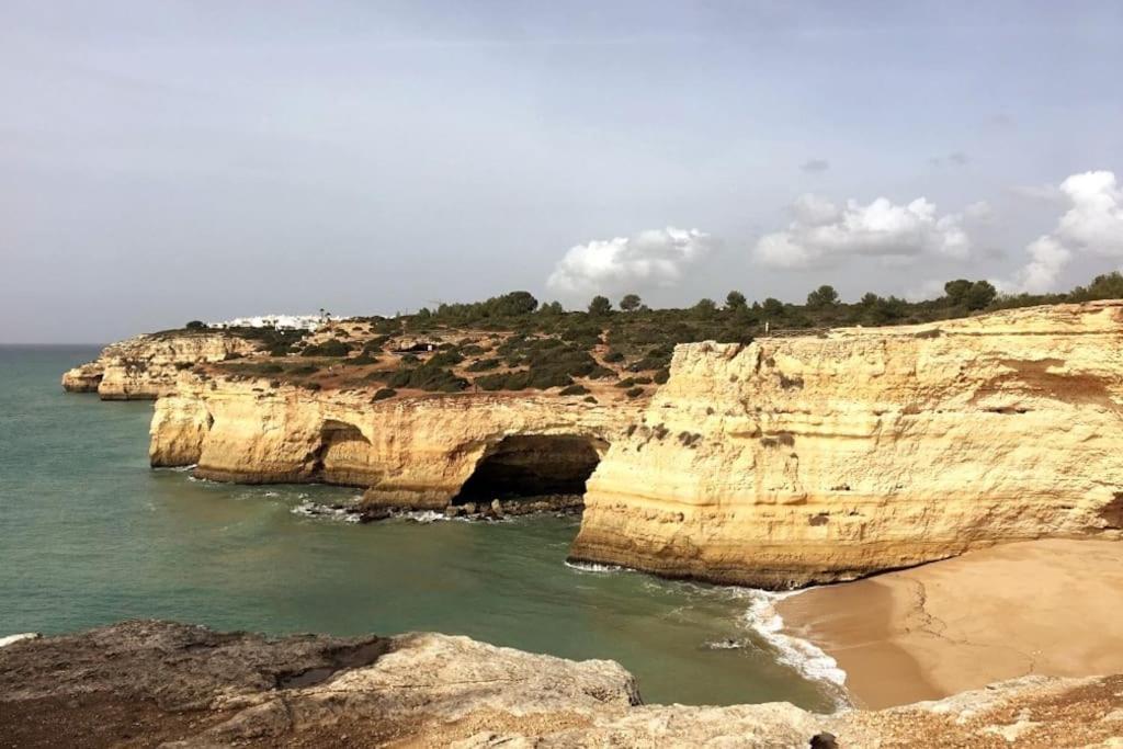 Magnifique Duplex Avec Piscine En Bord De Mer Olhos de Agua (Albufeira) Exterior foto