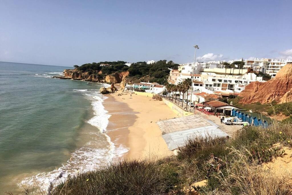 Magnifique Duplex Avec Piscine En Bord De Mer Olhos de Agua (Albufeira) Exterior foto