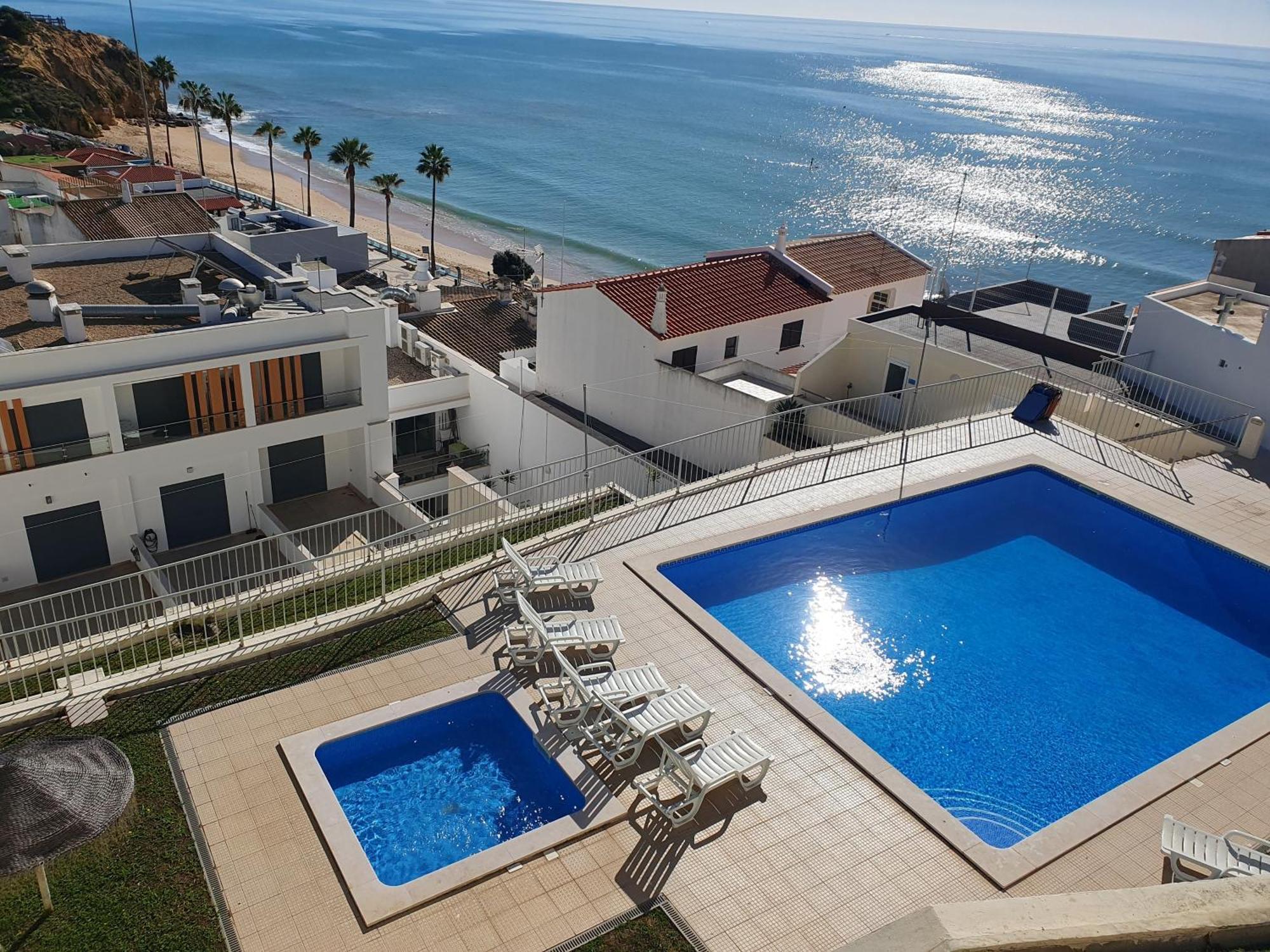 Magnifique Duplex Avec Piscine En Bord De Mer Olhos de Agua (Albufeira) Exterior foto